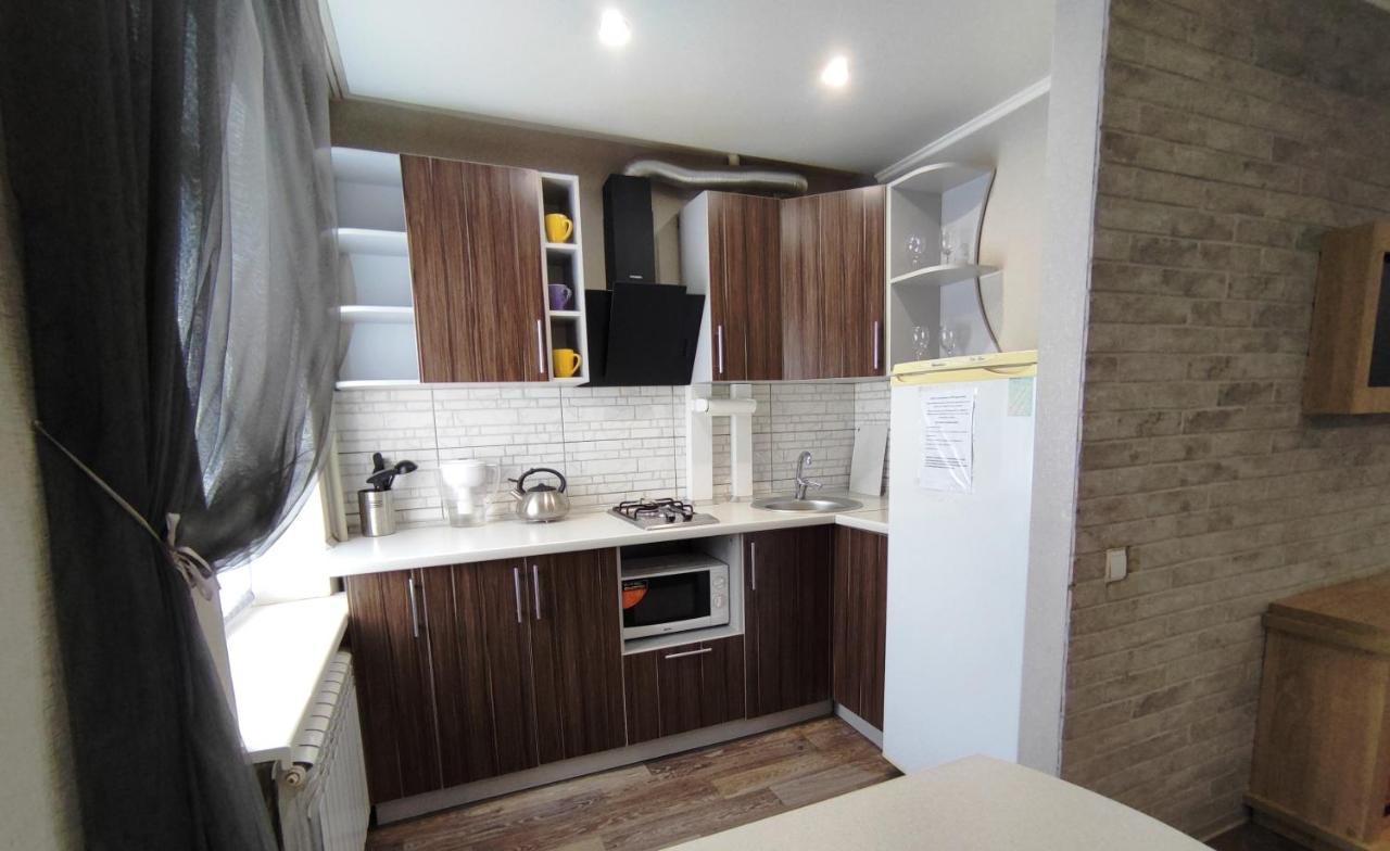 Люкс В Центре Металлургов 31 Kr Apartments Кривой Рог Екстериор снимка